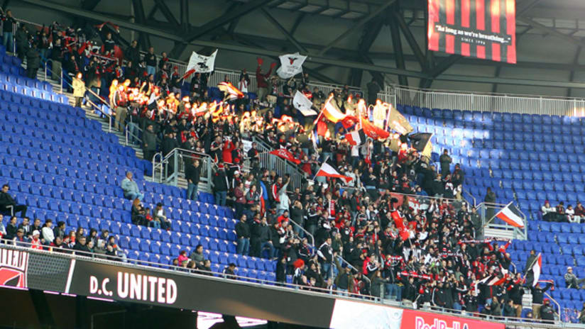 Fans at RBA 2014